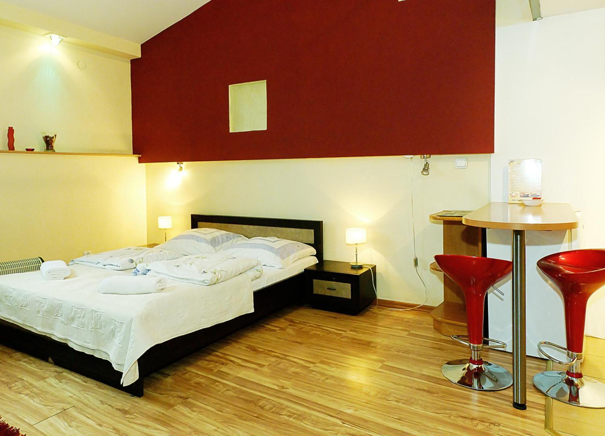 Apartments Legendary Krasków Εξωτερικό φωτογραφία