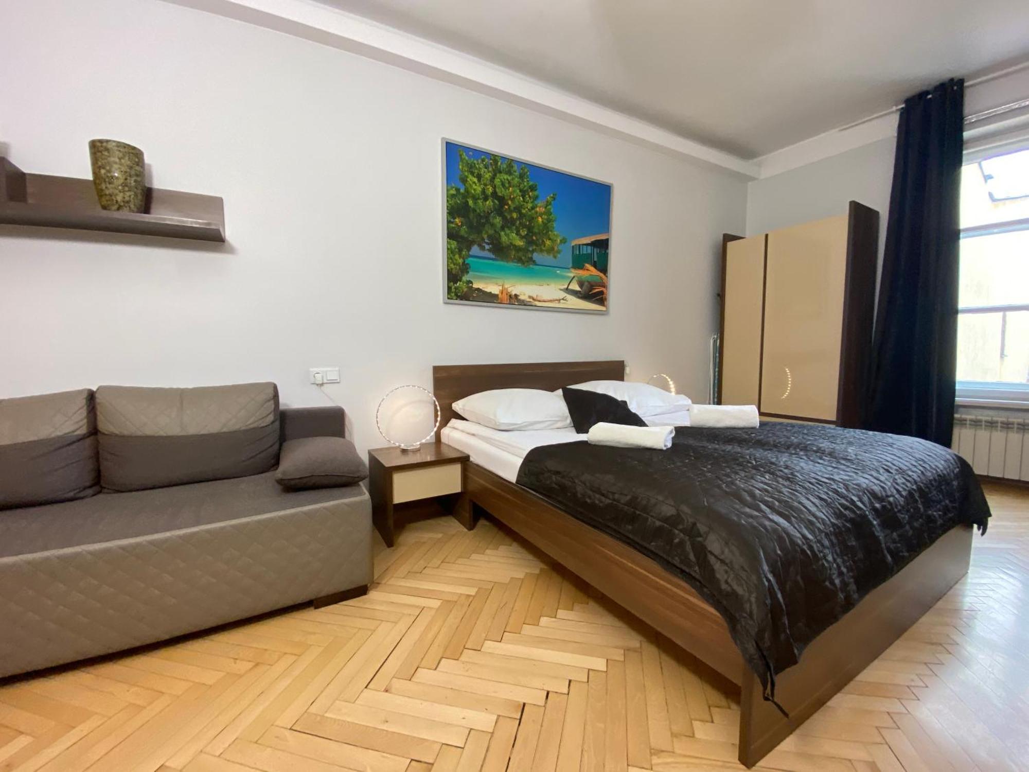 Apartments Legendary Krasków Εξωτερικό φωτογραφία
