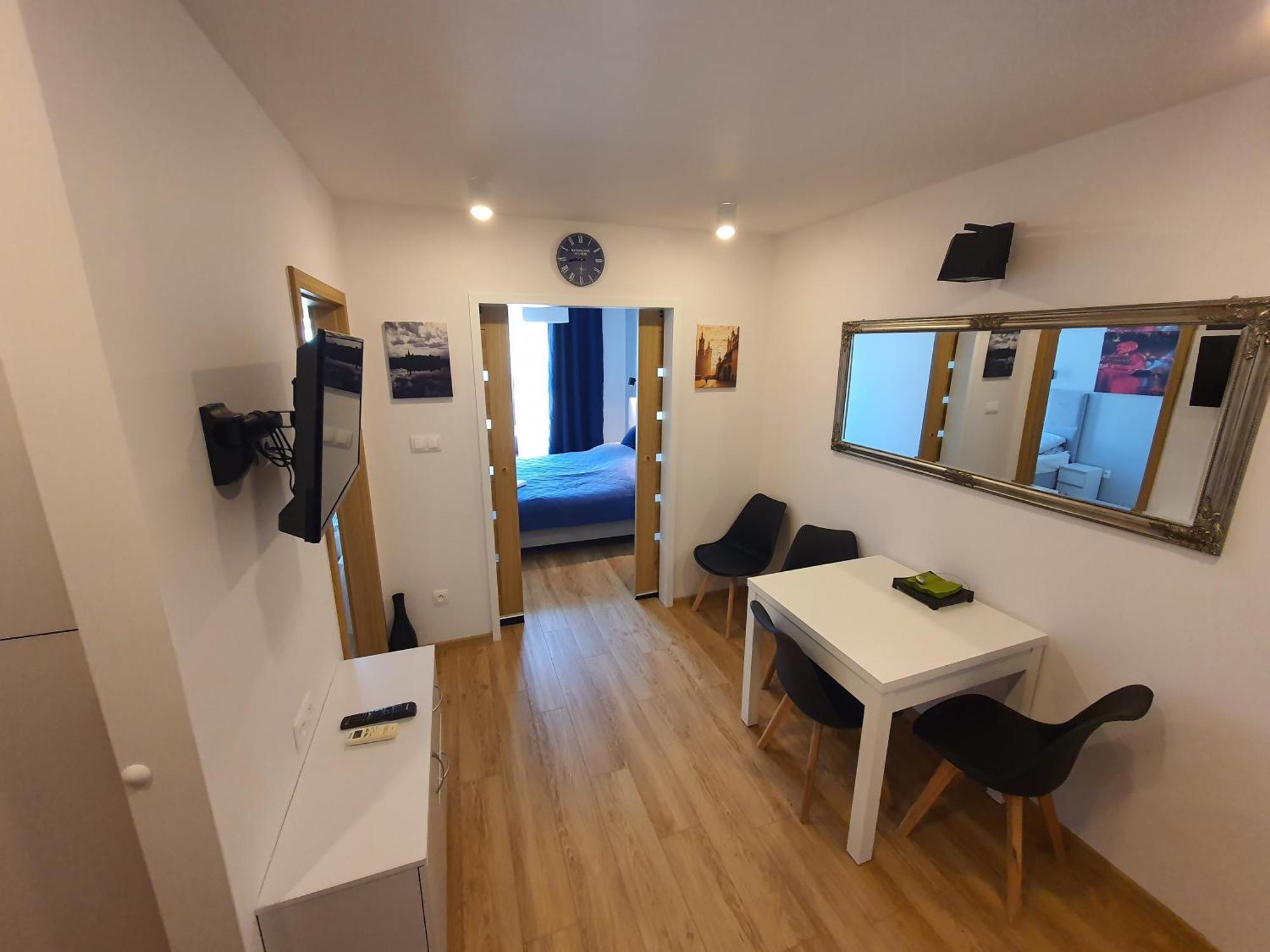 Apartments Legendary Krasków Εξωτερικό φωτογραφία
